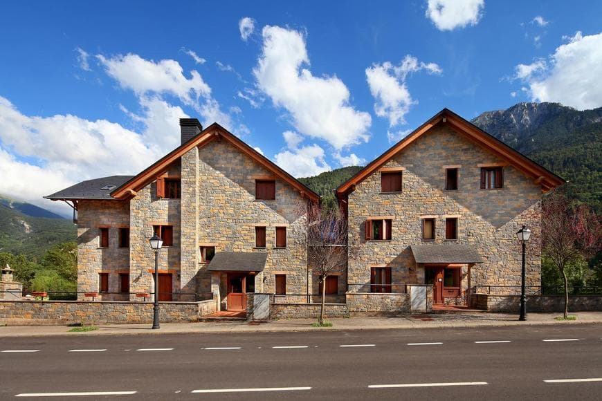 Place PirineosNature PetFriendly Apartments