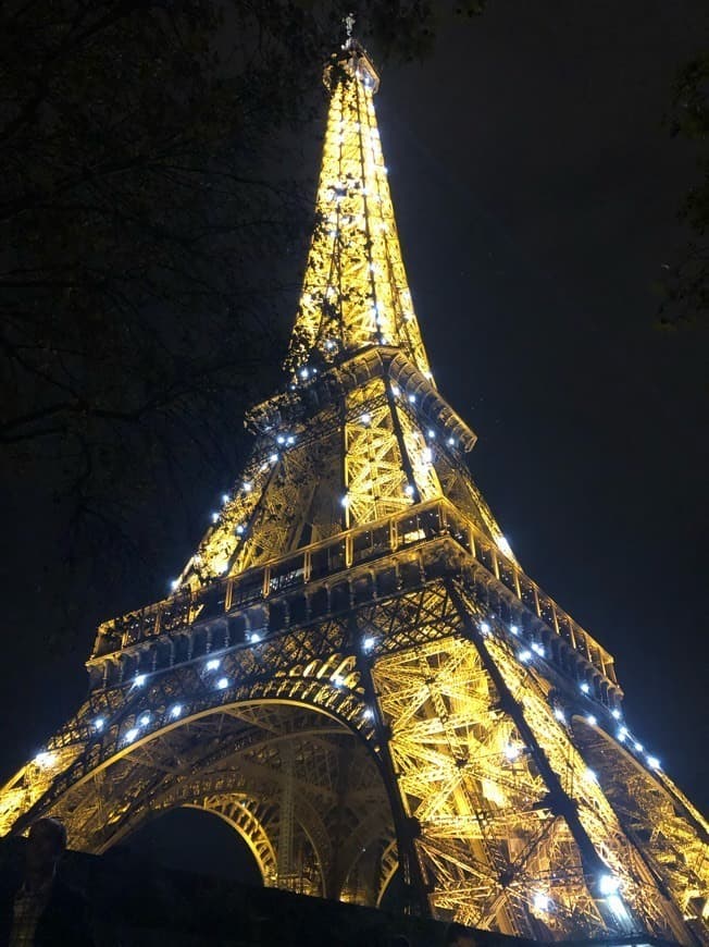 Place Torre Eiffel