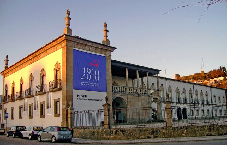 Lugar Museu Francisco Tavares Proença Jr.