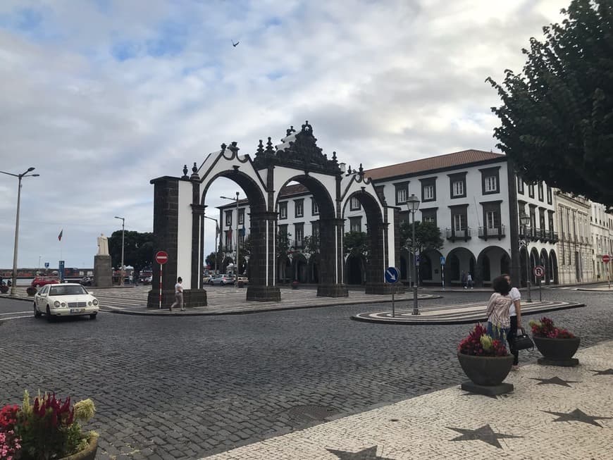 Place São Miguel