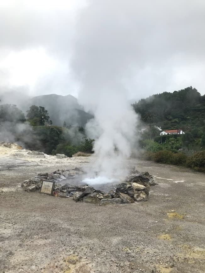 Place Furnas