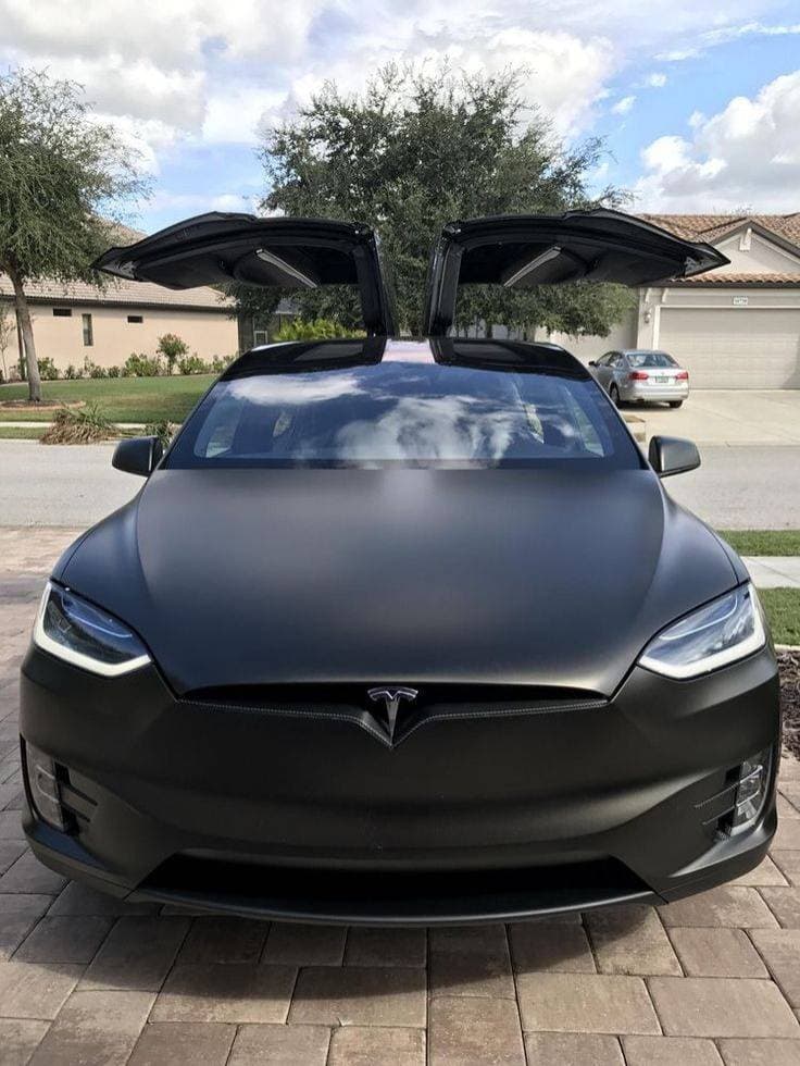 Fashion Tesla 