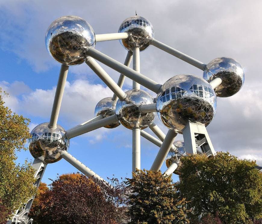 Place Atomium