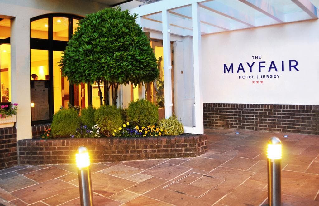 Lugar The Mayfair Hotel