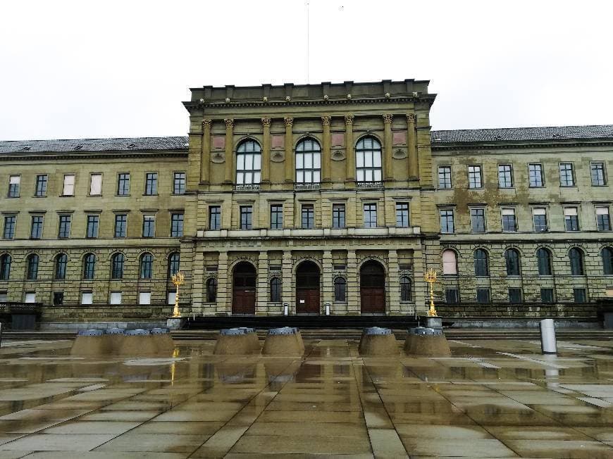 Place University of Zurich