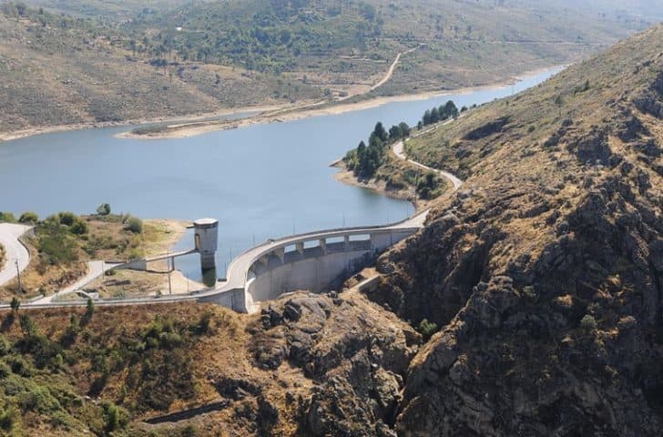 Lugar barragem do Caldeirão