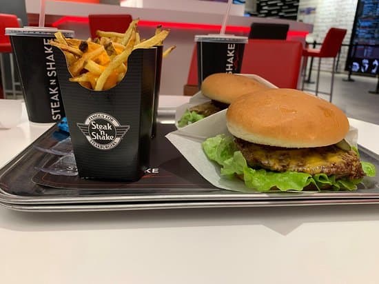 Restaurantes Steak n Shake Braga Parque