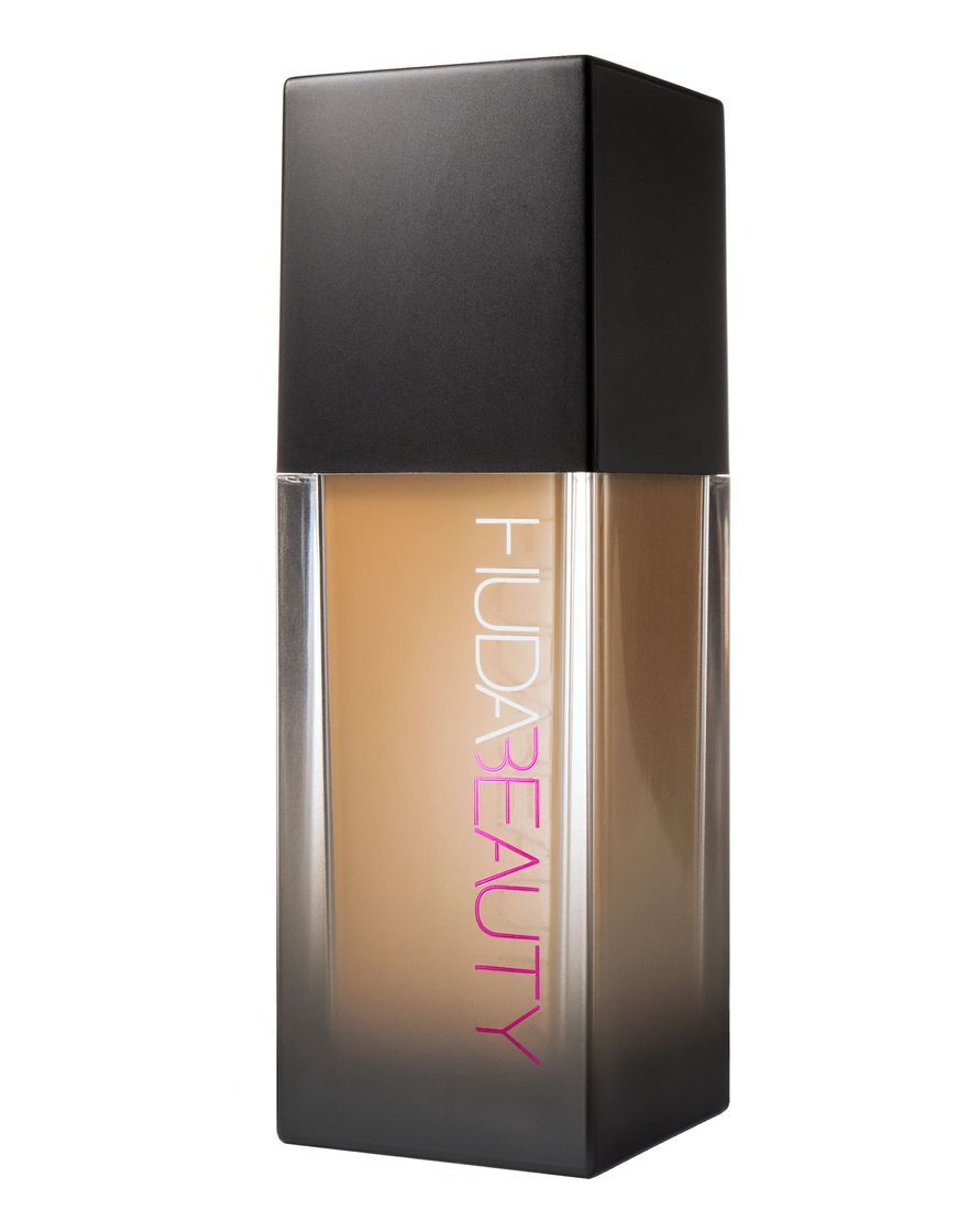 Moda Huda Beauty | #FauxFilter Foundation