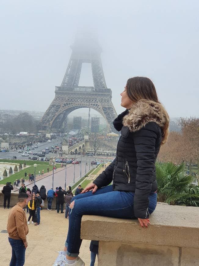 Place Torre Eiffel