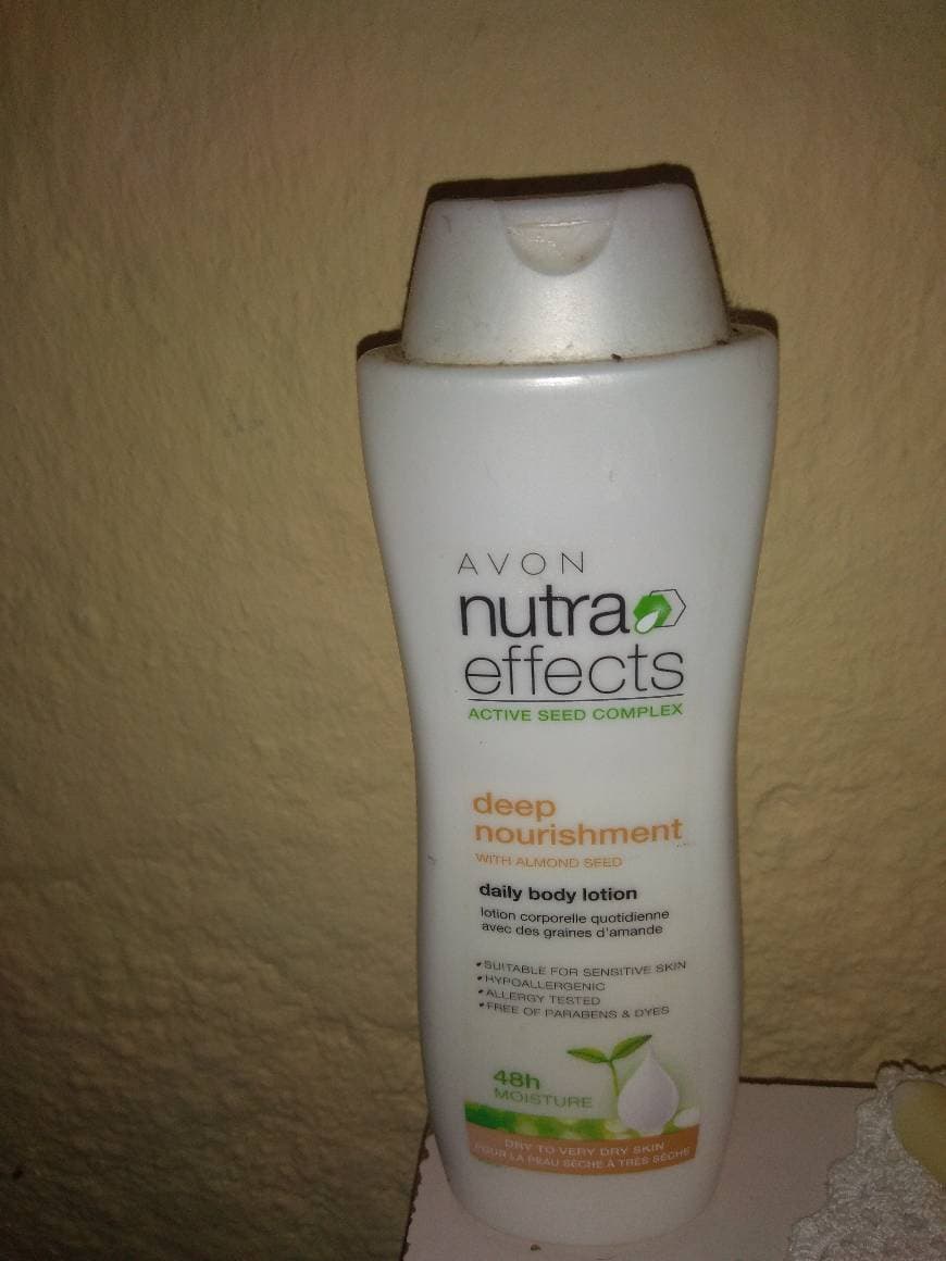 Beauty Avon 2 x Nutra Effects Radiance Tinted Moisturiser SPF 20 50 ml