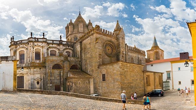 Place Catedral de Évora