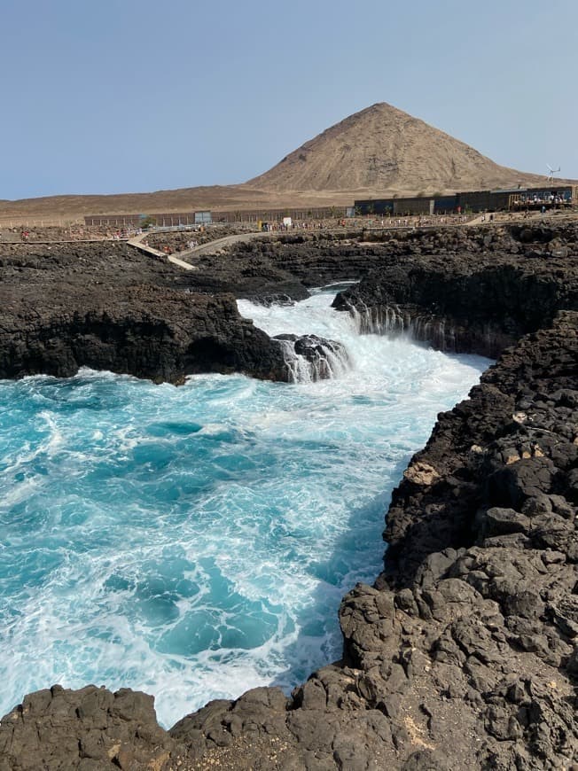 Lugar Buracona : The Blue Eye of Cabo Verde Shop