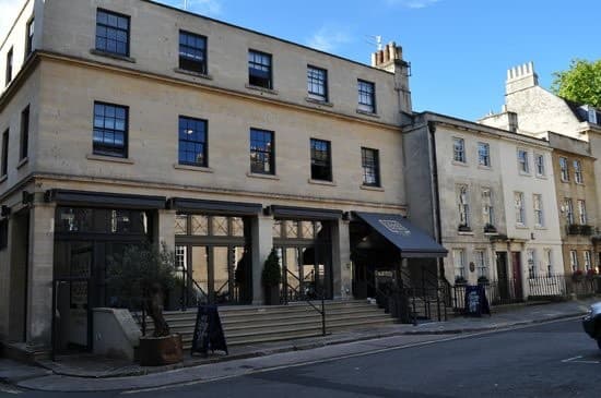 Restaurants Hall & Woodhouse, Bath