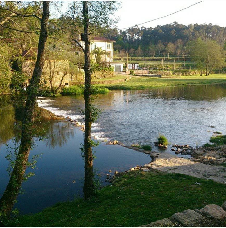 Place Fluvial beach of Malheira