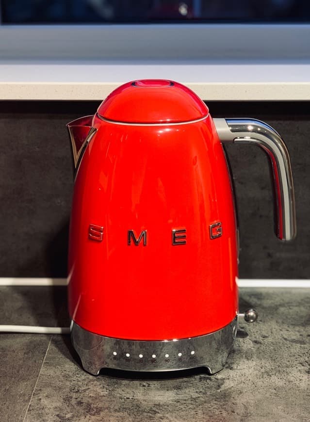 Producto Smeg Kettle KLF04RDEU Red