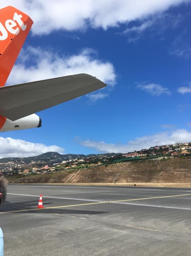 Lugar Aeroporto da Madeira