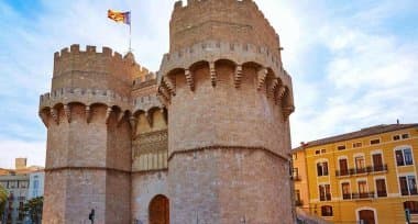 Place Torres de Serranos