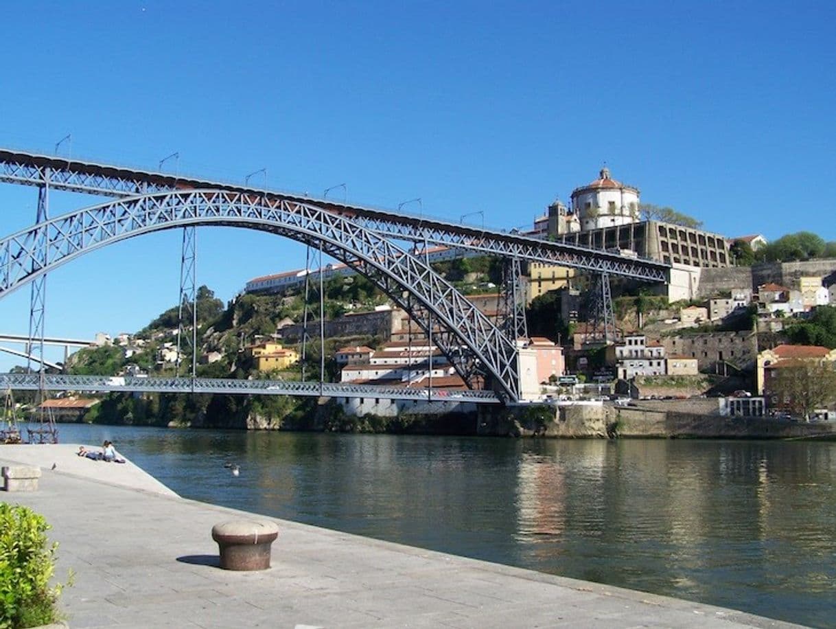 Lugar Oporto