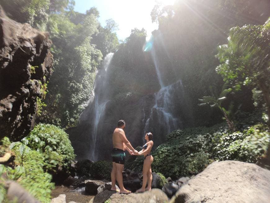 Lugar Sekumpul waterfall