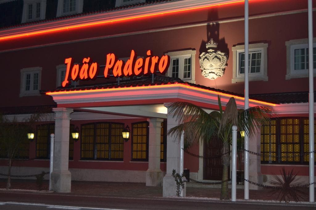 Place Hotel João Padeiro