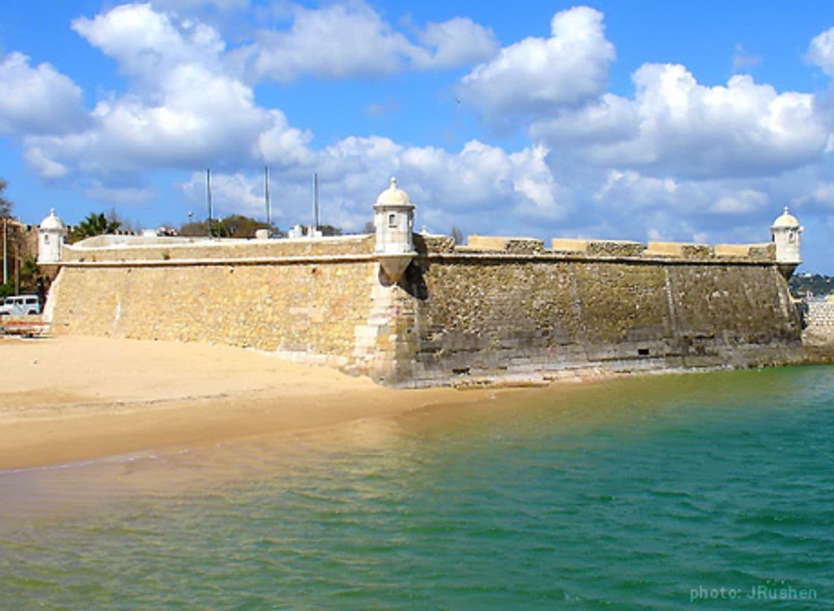 Place Forte da Ponta da Bandeira