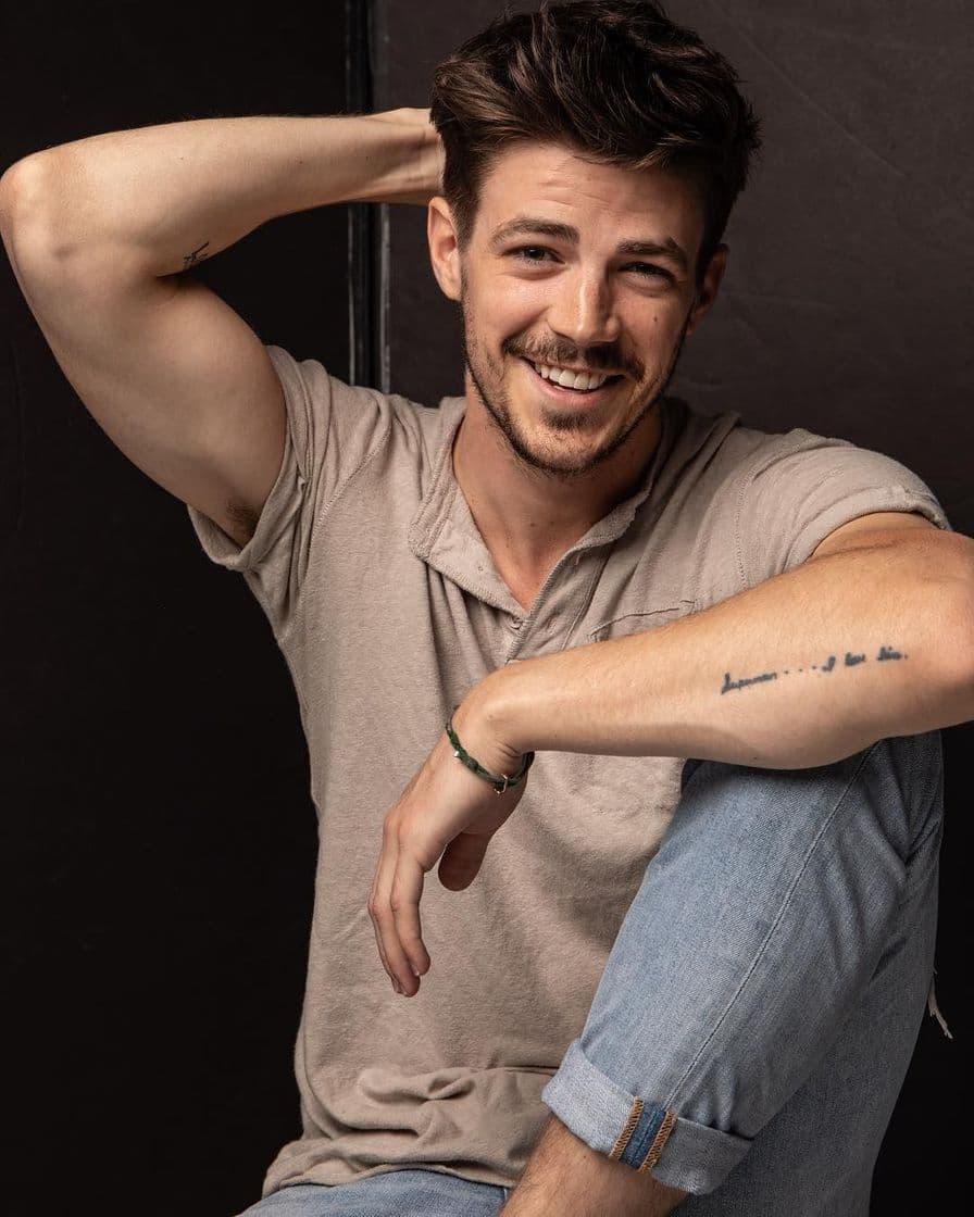 Fashion Grant Gustin