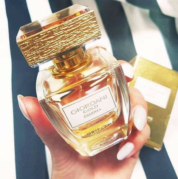 Fashion Perfume Giordani Gold Essenza