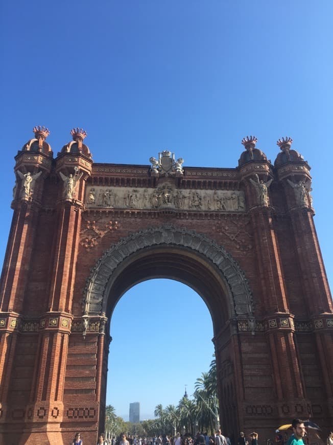 Lugar Arc de Triomf