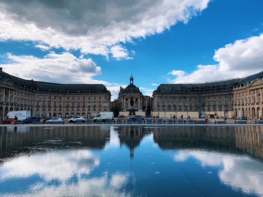 Lugar Le Miroir d'eau