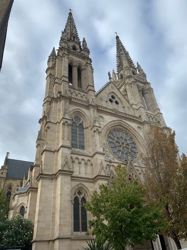 Lugar Saint-Louis Church of the Chartrons, Bordeaux