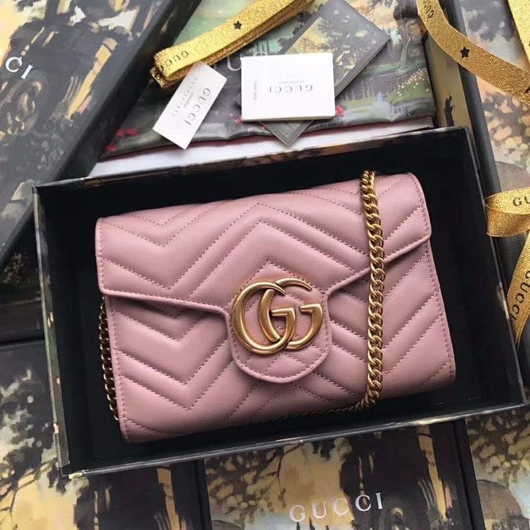 Product Gucci Marmont Super Mini Bag