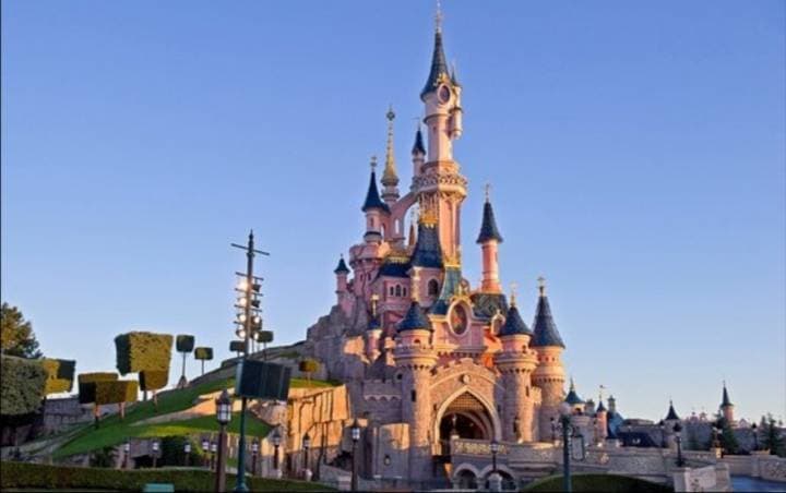 Moda DisneyLand Park