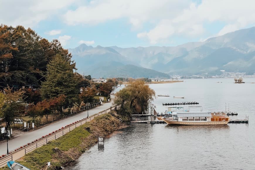 Place Lake Kawaguchi