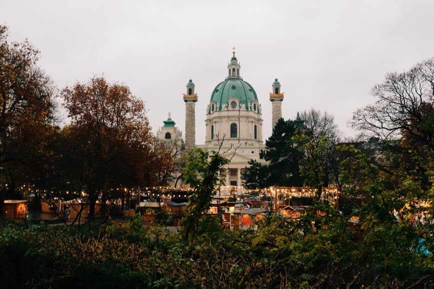 Place Karlskirche