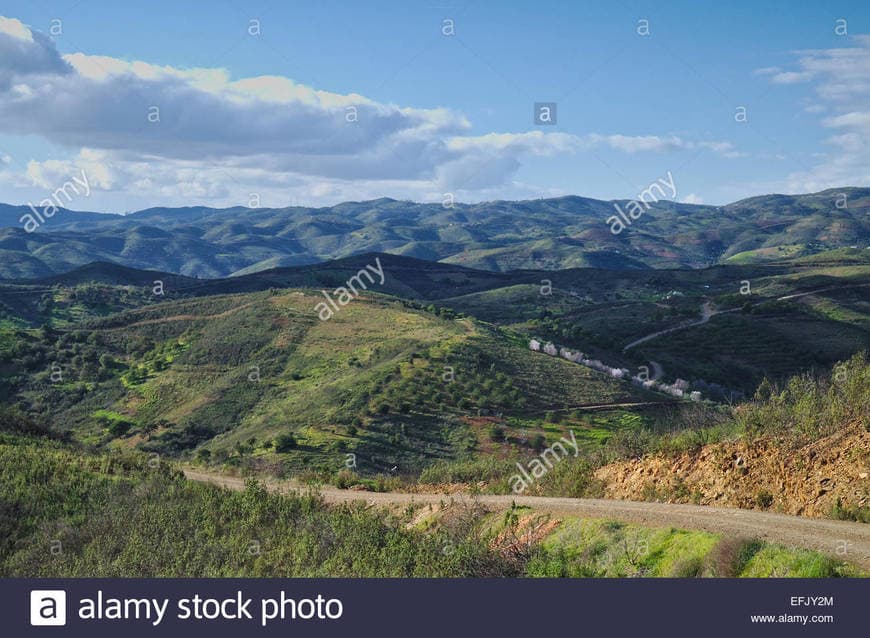 Lugar Serra do Caldeirão