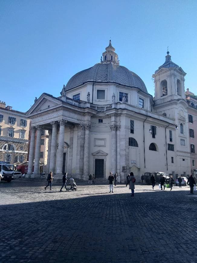 Place Piazza del Popolo