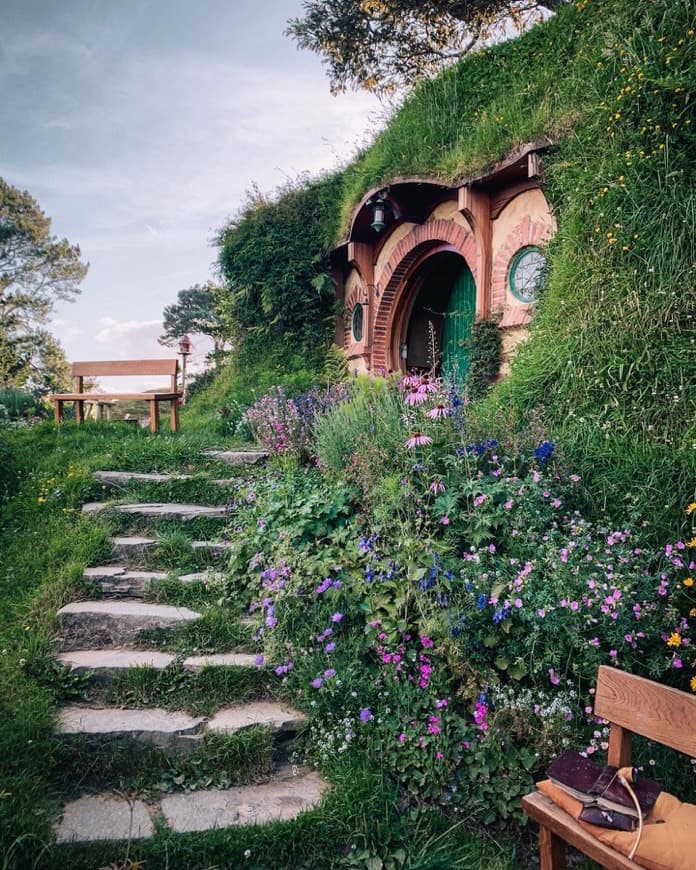 Place Hobbiton™ Movie Set Shop, Rotorua