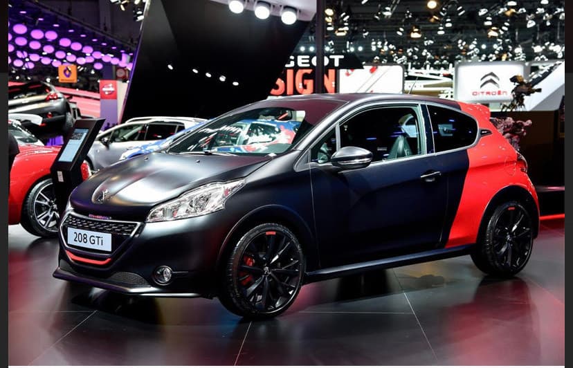 Moda Peugeot 208 gti 