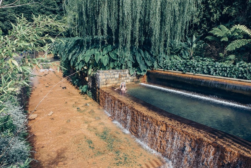 Lugar Poça da Dona Beija