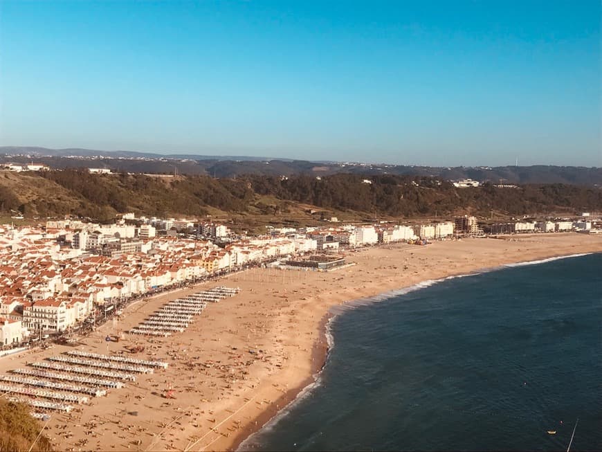 Place Praia da Nazaré