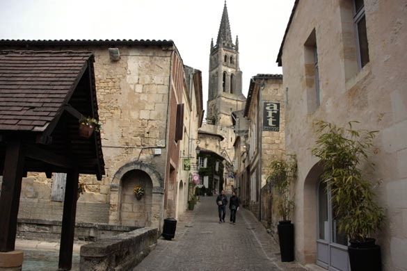 Place Saint-Émilion