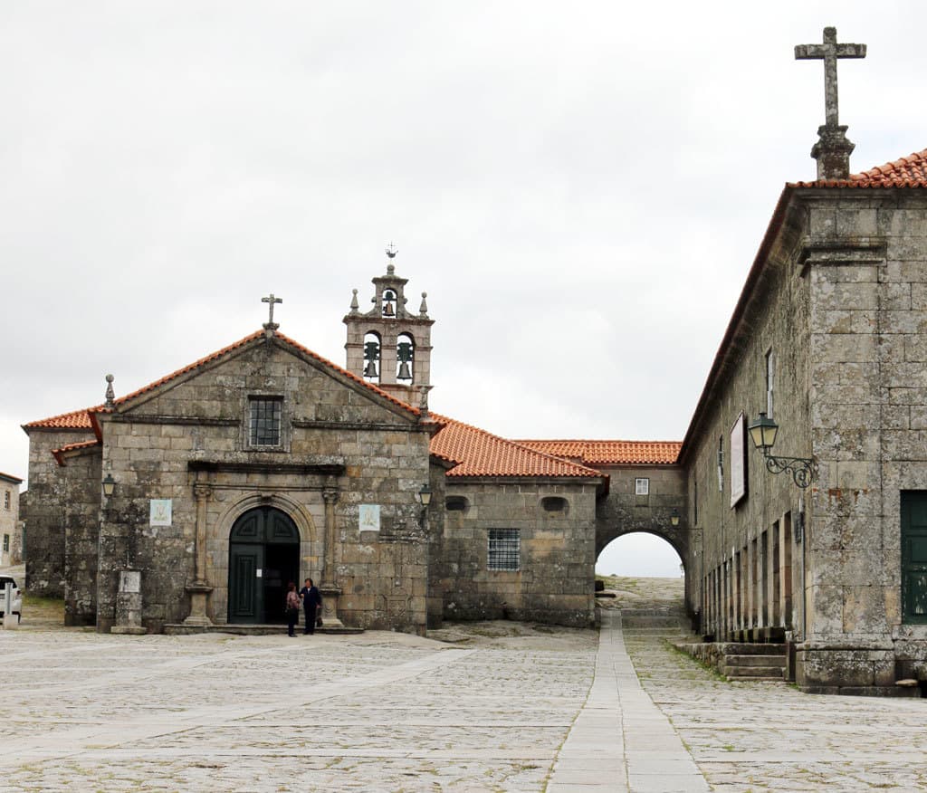 Lugar Santuário de Nossa Senhora da Lapa