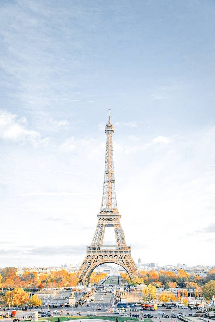 Place Torre Eiffel