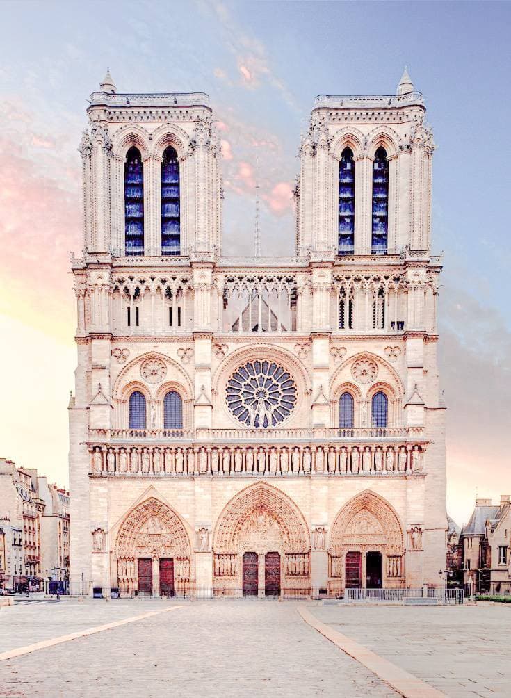 Place Notre Dame