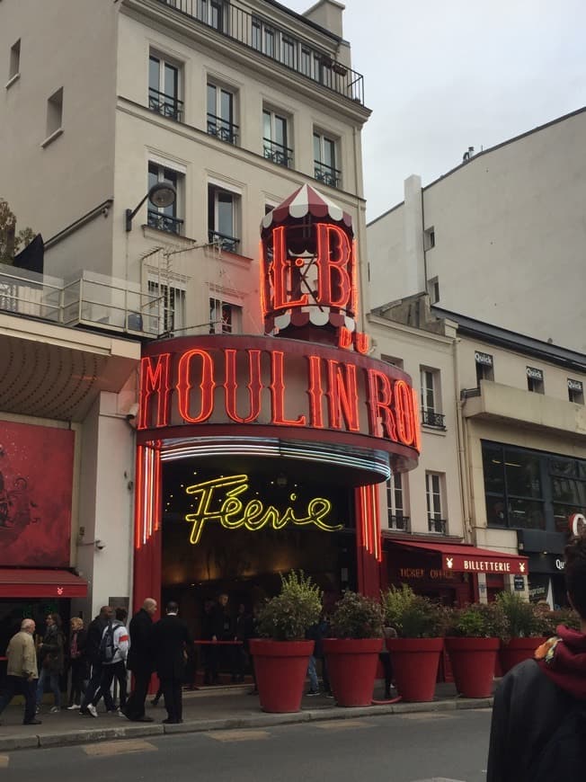 Lugar Moulin Rouge