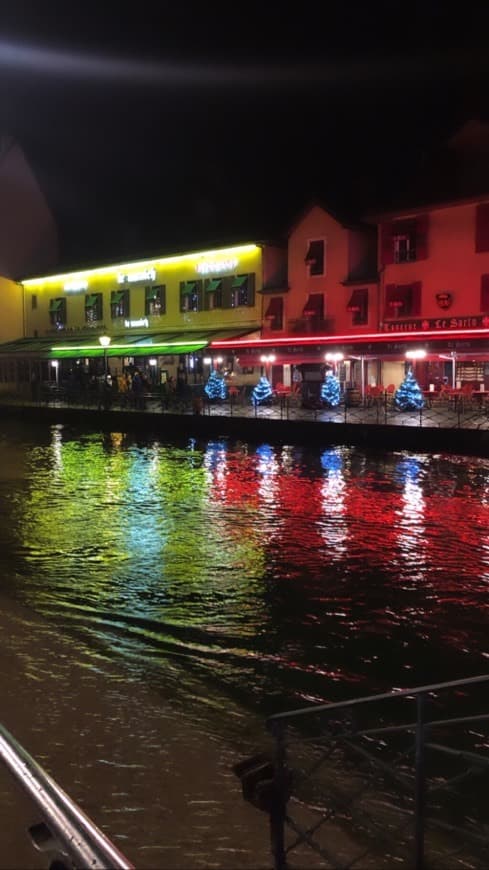 Place Annecy-le-Vieux