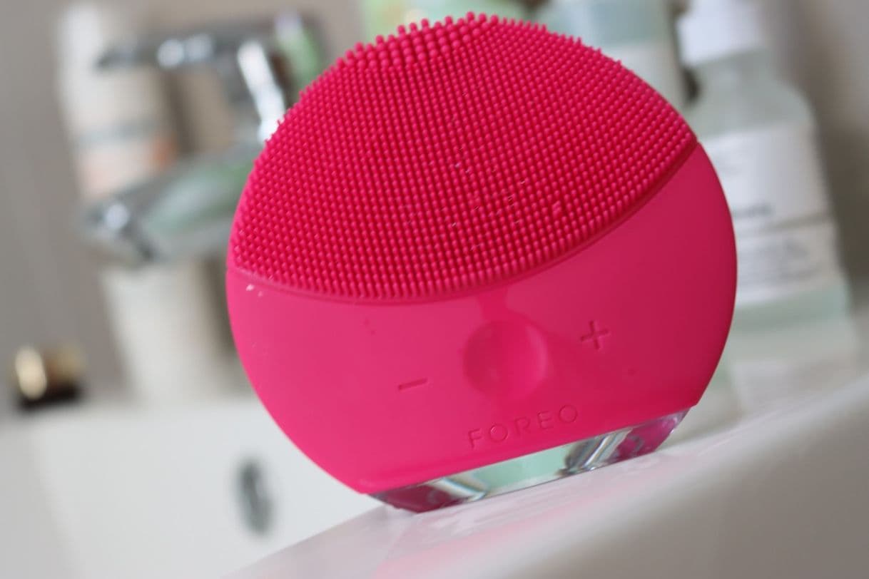 Moda FOREO LUNA mini 2 I Hi-tech Facial Cleansing for Everyone