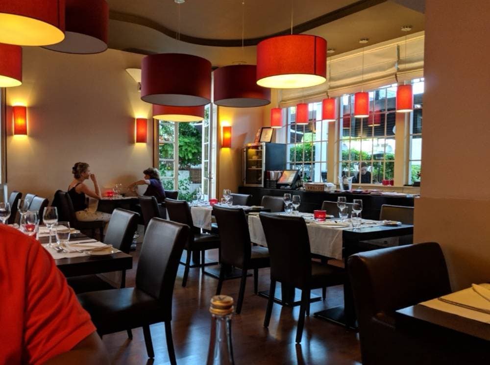 Restaurantes Essência - Restaurante Não Vegetariano