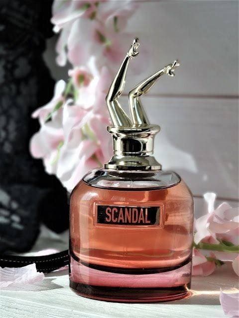 Moda Jean Paul Gaultier - Scandal