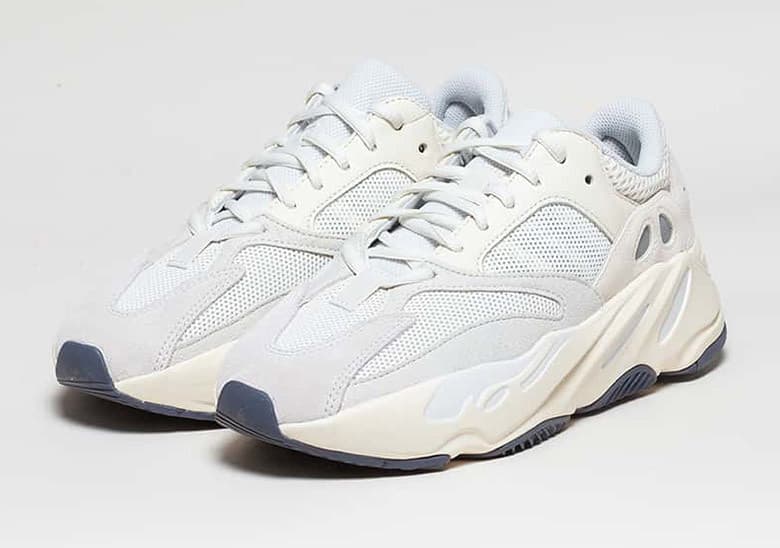 Product Adidas Yeezy Boost 700 'Analog'